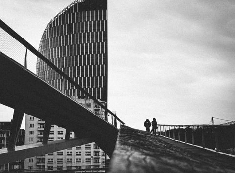 Praeinantys / Passersby