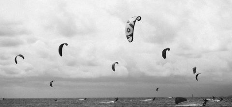 Vėjų piratai / Against the wind